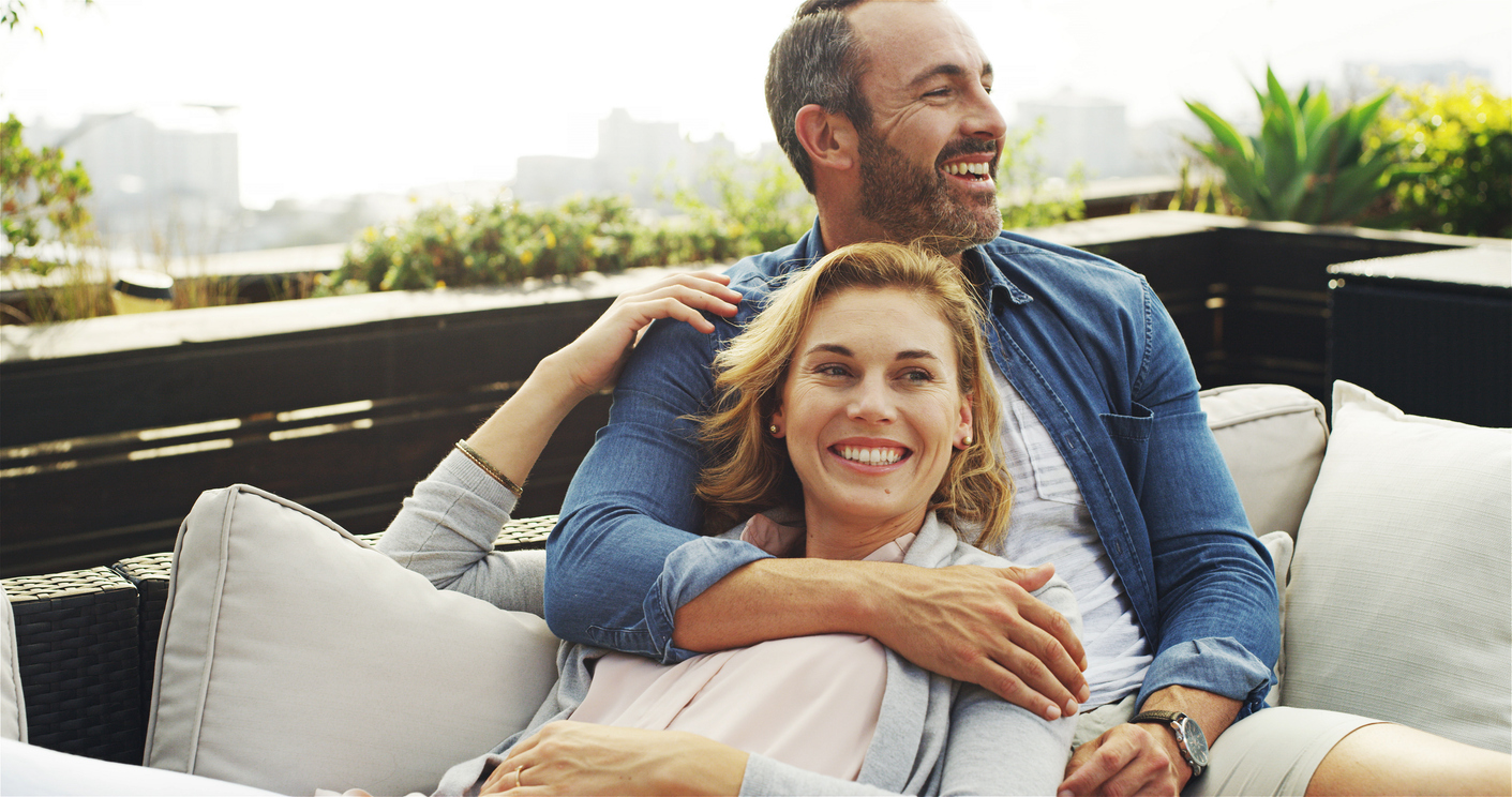 Professionelle Finanzanalyse mit Diagrammen und Berechnungen